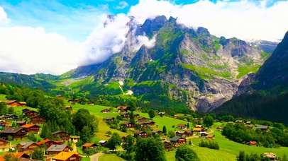 航拍静谧高山小镇村庄