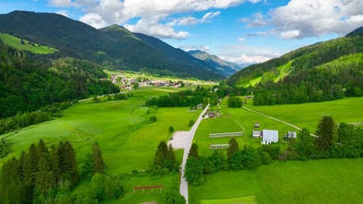 4K航拍山川绿地