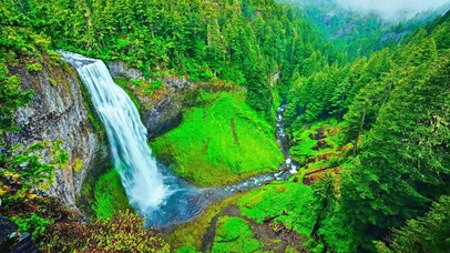 唯美山间瀑布4K