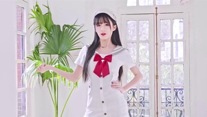 邻家女孩阳台跳舞