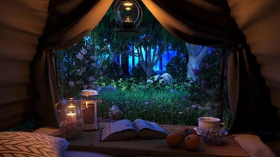 森林雨夜在帐篷里入睡