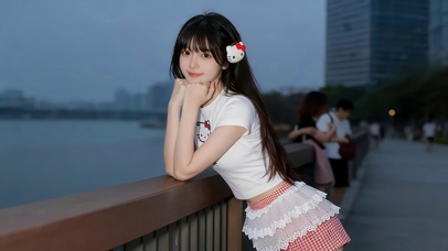 傍晚可爱女孩
