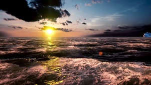 日出海面游轮