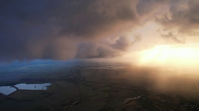 【4K航拍】视角独特的日出