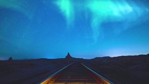 4K 高清 轨道上的星空极光