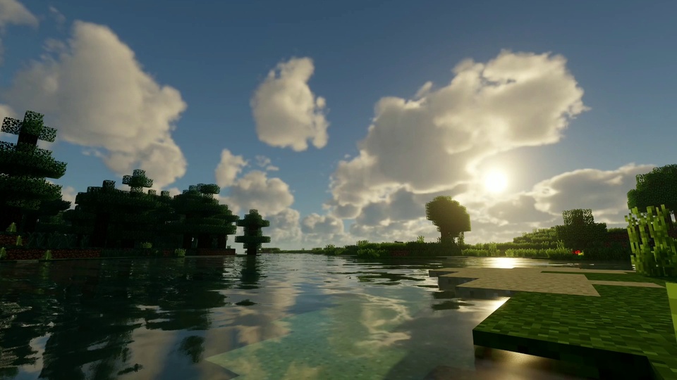 Minecraft 像素风格河畔场景，方块堆叠的造型树木，开阔的蓝灰色水域延伸向远方，浅蓝色天空点缀奶白色云朵。