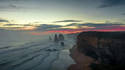 雨后的大海彩虹升起平静治愈