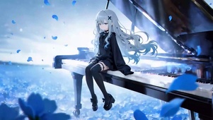 白发钢琴少女