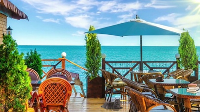 海边户外咖啡厅环境