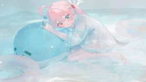 小女孩