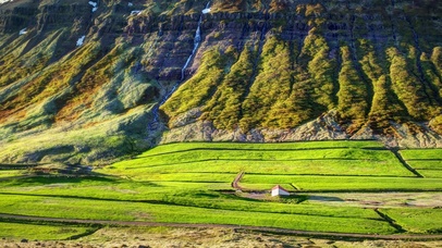 唯美治愈护眼山谷牧场下麦田