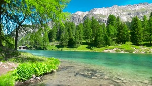 夏日高山流水
