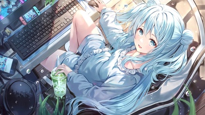 可爱电脑前少女