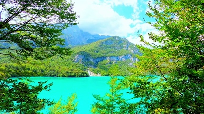 治愈高山湖泊4K