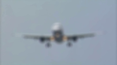 4K 高清 着陆飞机喷射焦点