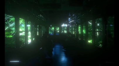 行驶在绿野中的列车