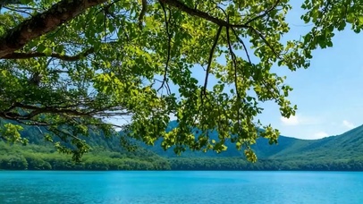 护眼山川绿景带鱼屏