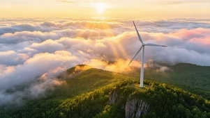 山间夕阳