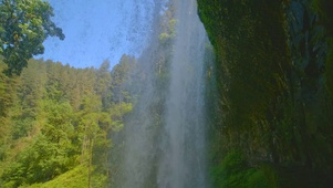 山涧