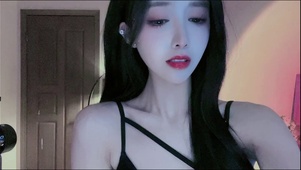 美女哦
