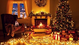 圣诞氛围的灯光小屋