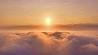 旭日东升 紫气东来