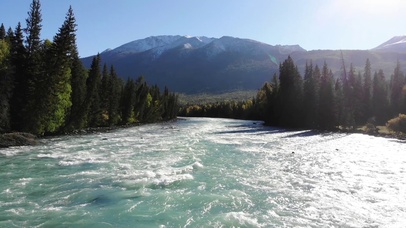 雪山流水