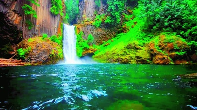 护眼碧绿清泉4K