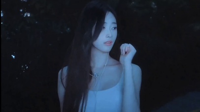 美女