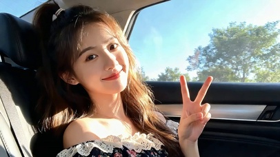 阳光甜美女孩