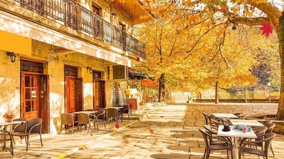 秋季的咖啡厅氛围