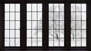 4K冬季窗外降雪景观