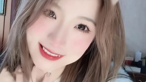 超甜小女友可爱迷人治愈萝莉少女
