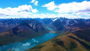 白云青山