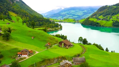 阿尔卑斯山下小镇