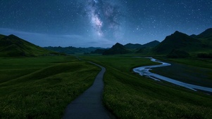 星空下的草原