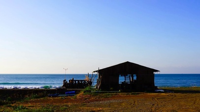 安静海边木屋