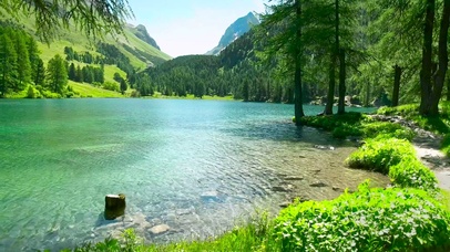 4K夏日高山绿水湖