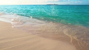 宁静海滩