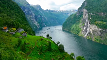 航拍峡谷江水云雾