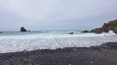 海浪沙滩