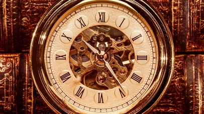 富丽堂皇复古钟表