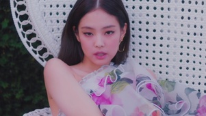 BLACKPINKJennie