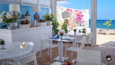 夏日海边咖啡厅