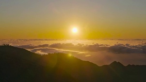 云海日出
