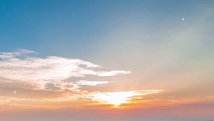 简约天空励志旅行梦想