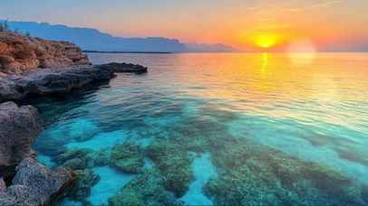 清新纯净落日海岛海面