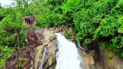 唯美治愈山涧 4K