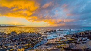 夕阳海浪