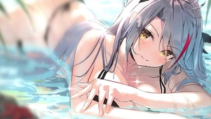 泳装美女